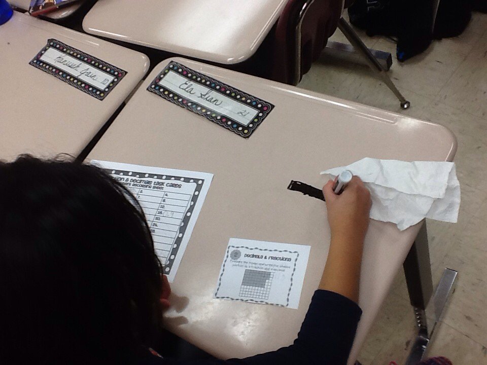 drobinson5th's tweet image. 5th graders are working out their brains and bodies at the same time! #mathisfun #activebrain @DominionTrailES