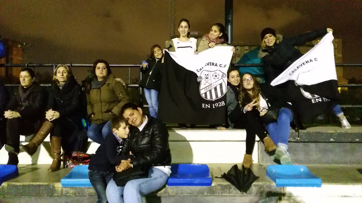 misacais2's tweet photo. @CalaveraCFutbol esto es afición vamos #benjaminesA https://t.co/Bh3c5oreQe