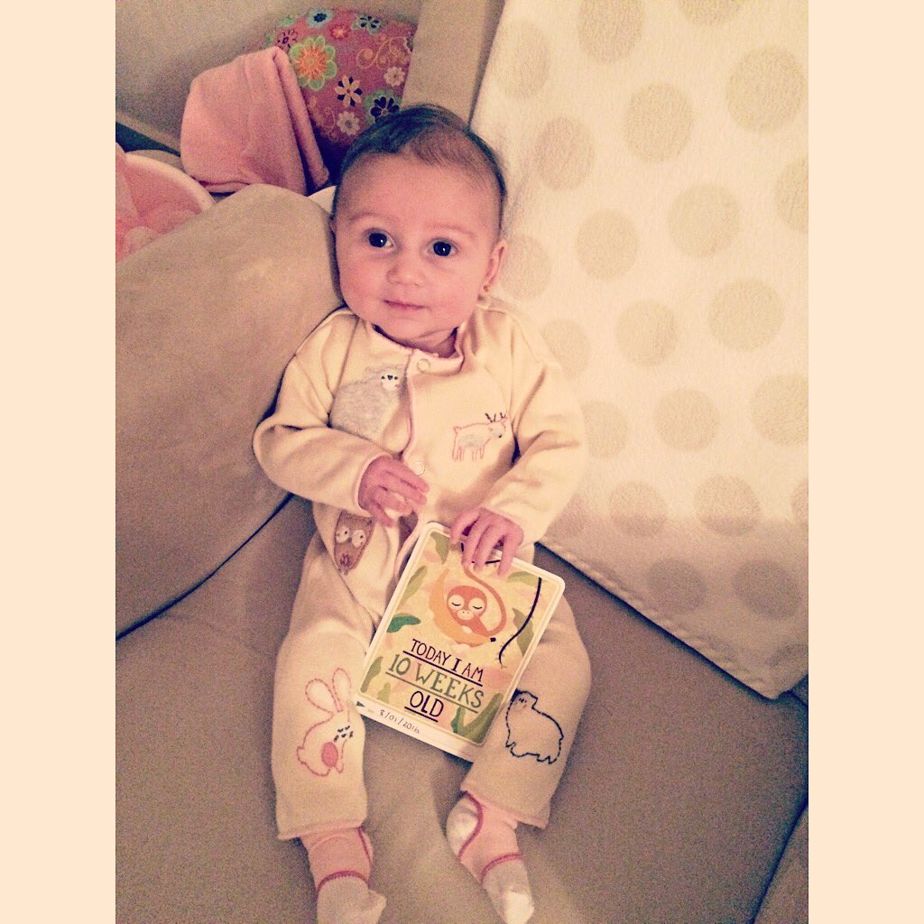 morgzy_23's tweet photo. 10 weeks old already it goes so bloody quick 😭😩🙏💗😍 https://t.co/Nt87H7IltU