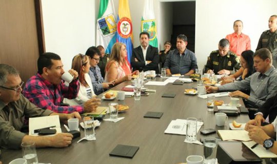 El_Bellanita's tweet photo. Alcalde @CesarSuarezM_ hizo su primer consejo de seguridad. Exigió resultados => https://t.co/wGC9cifGbd | https://t.co/LsCAH6RY8z