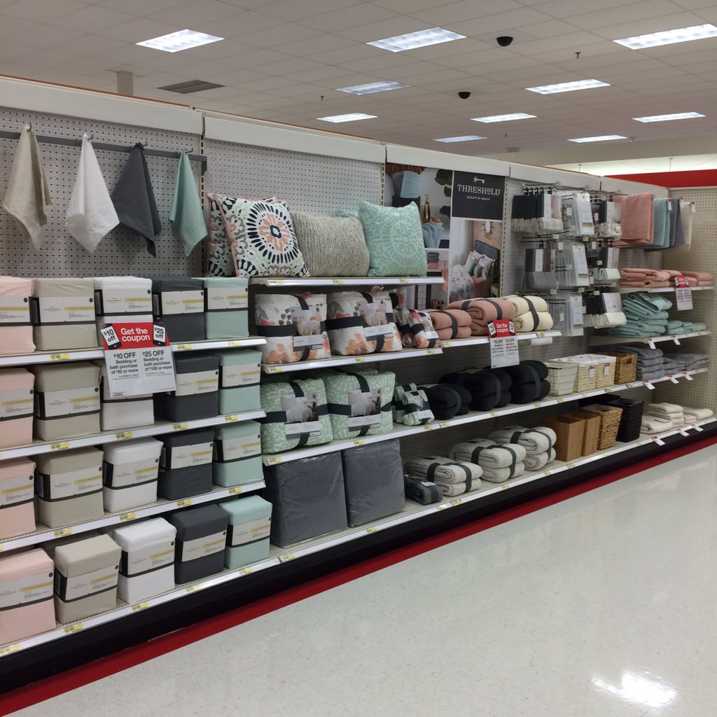 dairaliz's tweet photo. Trend runs are looking full! Loving the fresh spring colors! #Flexedandfull #vmllife #t0530 https://t.co/2Oc1qOtP1a