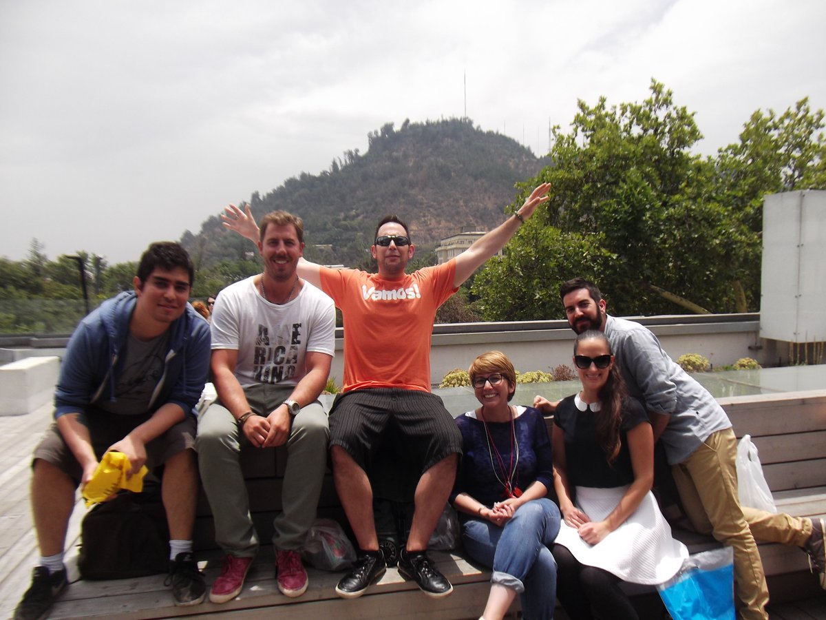 startupchile's tweet photo. Today we had another #SUPLunch. We enjoyed the summer, the lunch, the good company and good talk. https://t.co/HGNjzSObFf