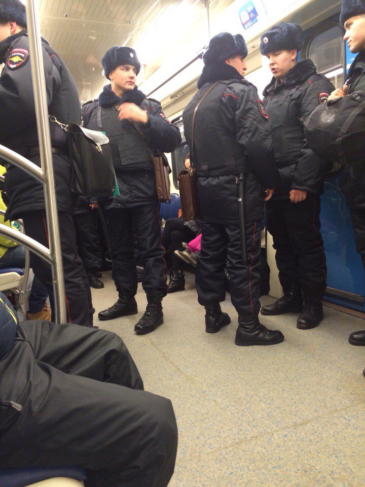 Облавы в метро. Облавы в спб и ленобласти?. Облавы на призывников 2022. В москве начались облавы на призывников. Житель.