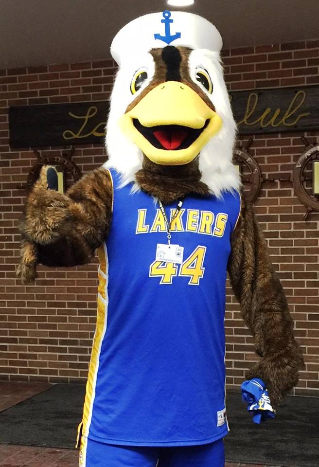 LSSUSeamore's tweet photo. I want YOU to post your #LakerFriday pictures! - Seamore the Seaduck..
If I were you, I wouldn't let him down! https://t.co/yI3euYygkI