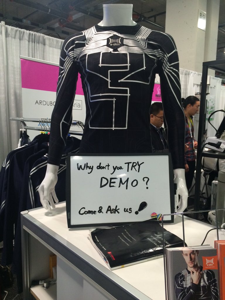 CES's tweet photo. This washable motion-monitoring e-suit can track your body temperature and breathing @Xenoma_Inc https://t.co/Vdp1BJawIf