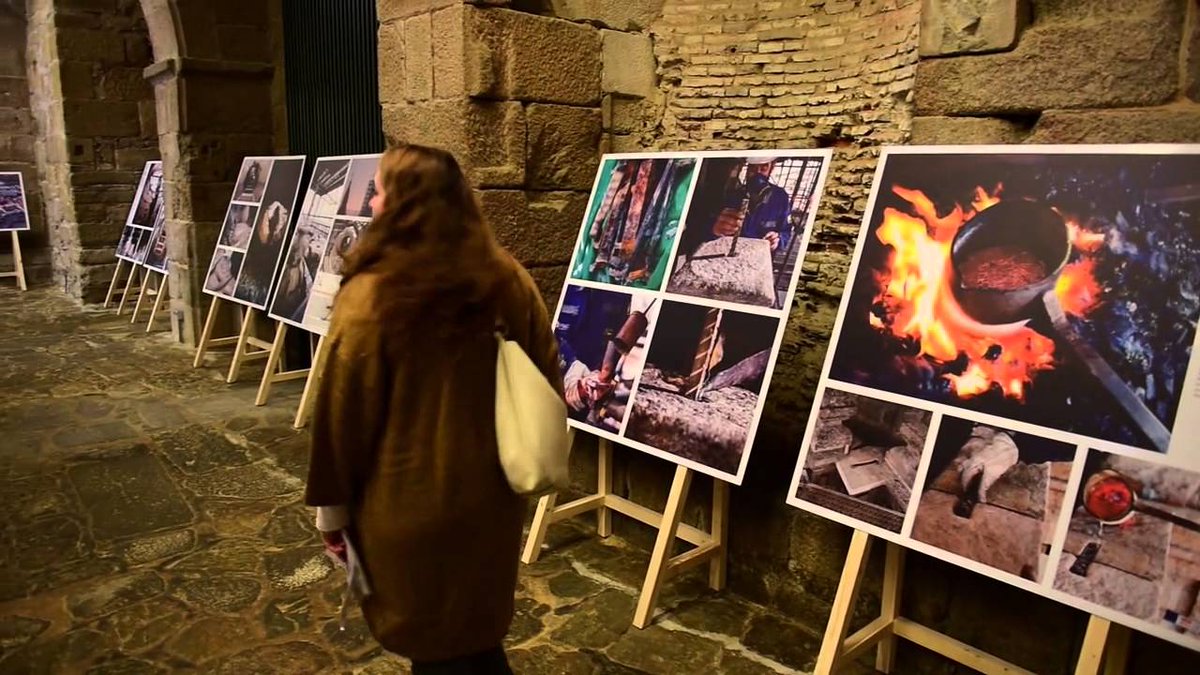 NovaCompostela's tweet photo. 'Un nuevo tiempo para la #Catedral de #Santiago' es la #exposición en el #Pazo #Xelmirez https://t.co/KpUXqBUAf5