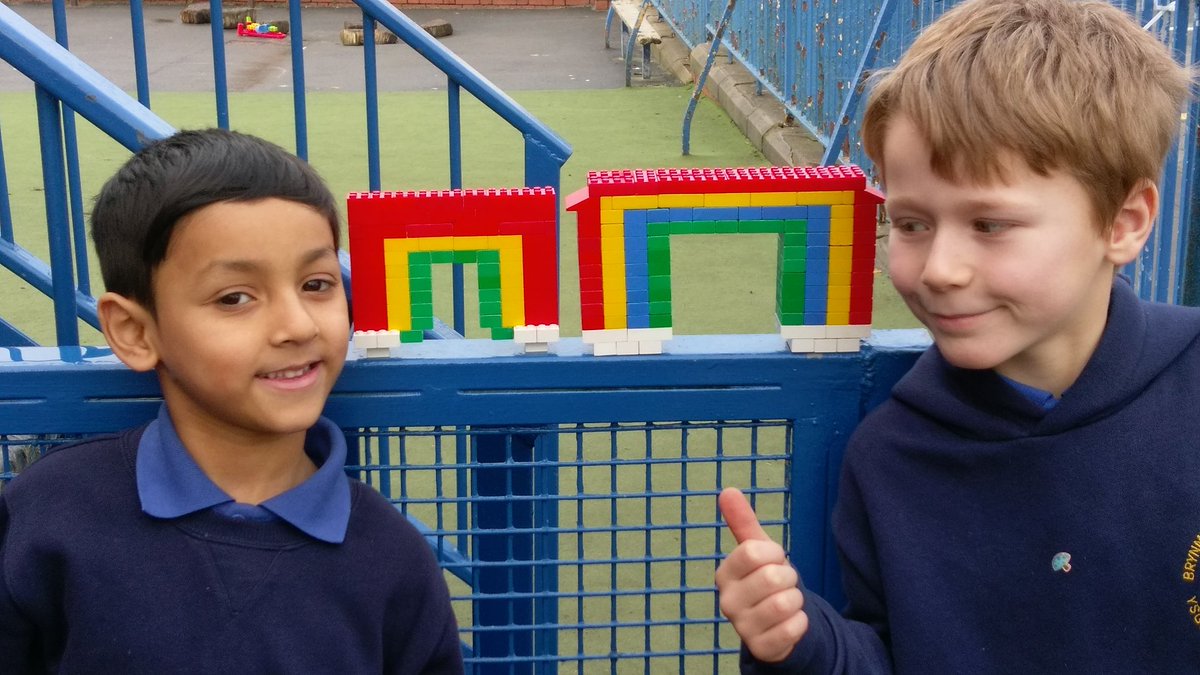 brynmillmrsh's tweet photo. Well done Gram and Zain for making fantastic Lego rainbows. They look great in our classroom. 🌈😃 #electricrainbow https://t.co/yzxJMKWyjo
