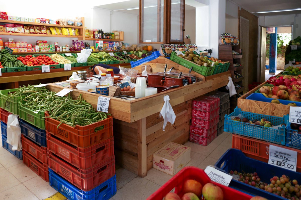 RedBeeStudio's tweet image. Shop Interiors Photography Fruit Market redbeeproductions.co.uk/portfolio_page…