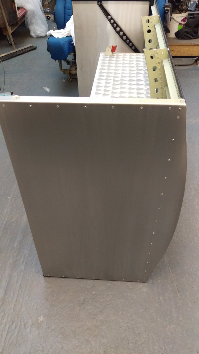 Stu_artaviation's tweet image. Another bar unit ready to leave the workshop. Built using Fokker 100 HB-JVI fuselage.  #barunit #aircraftfurniture