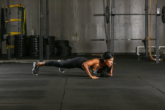Tricep movement of the month: Hands in Push Ups.  
<a href="/creepshow/">creepshow</a> physiques