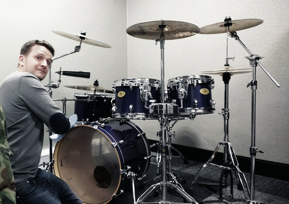PropelledByRock's tweet photo. Landed on our feet, splendid new rehearsal studio https://t.co/v97I22zRtU
