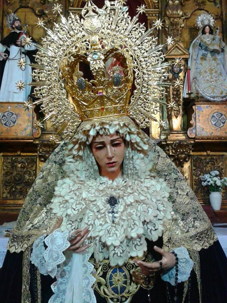 HuelvaSSanta's tweet photo. Recuerdos de un DOMINGO DE RAMOS de la Hermandad de la Sagrada Cena de Huelva, @SCenaHuelva (9): https://t.co/PzaNKb0njw