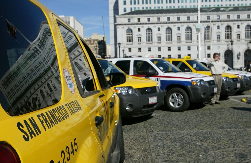 FusionMoney's tweet photo. Thanks Uber! San Francisco's largest cab company is set to file for bankruptcy https://t.co/96EwYUuMw4 by @dwbronner https://t.co/VrGL16mnt4