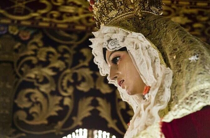 HuelvaSSanta's tweet photo. Recuerdos de un DOMINGO DE RAMOS de la Hermandad de la Sagrada Cena de Huelva, @SCenaHuelva (10): https://t.co/6B3VIz4Oxk
