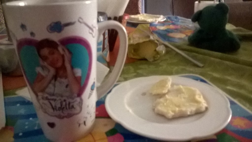 ArellysRamirez's tweet photo. Mi desayuno https://t.co/MKXPdfUp0c