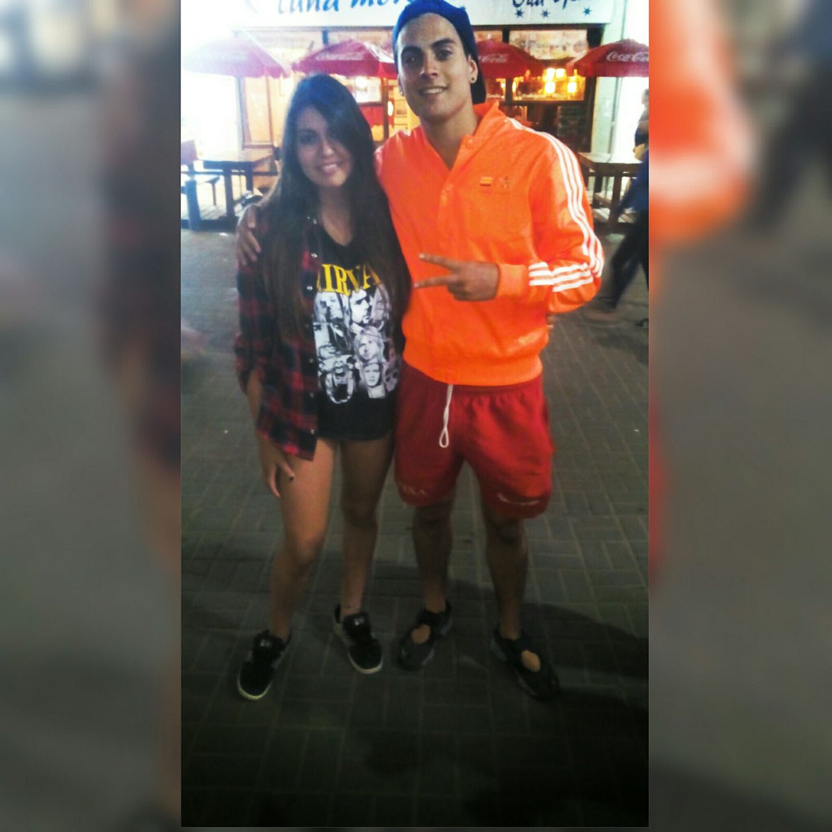 ayer con <a href="/Martinpdisalvo/">Coscu</a>  pense que lo iba a saludar y me iba a sacar cagando pero nada que ver es RE buena onda ❤☺❤