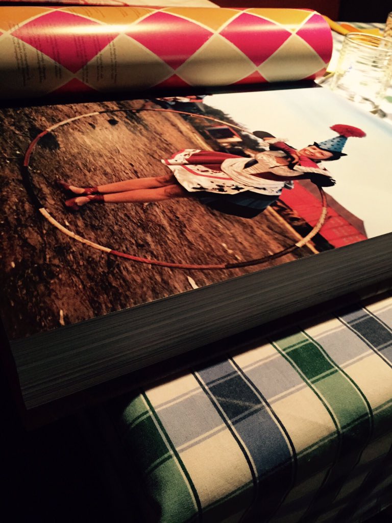 malphilosophy's tweet photo. Passate bene le feste? Noi siamo a lavoro #malph #fashion https://t.co/gu9iQF7baA