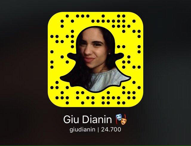 HanddeErcel's tweet photo. Guess who got snapchat ! 🤓 add me guys https://t.co/ee6VT6NW3K