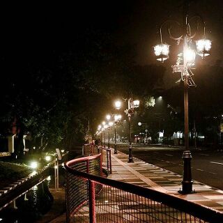 kalavatishop's tweet photo. #inimahbandung :* yaahhh p' @ridwankamil by:RezaRamdani 08012016, 22.00wib @infobandung #bandung #BdgJuara https://t.co/506i8dU5yt