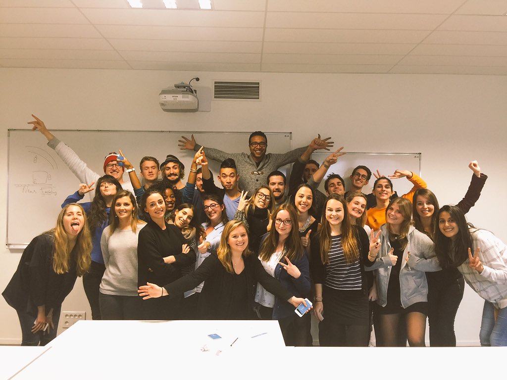 Tonyjazztweet's tweet photo. Bravo @KedgeBS #MscMarketing #Kedge Vive votre créativité ;) #CoktailYourLife #TGIF https://t.co/FYATLS0umr