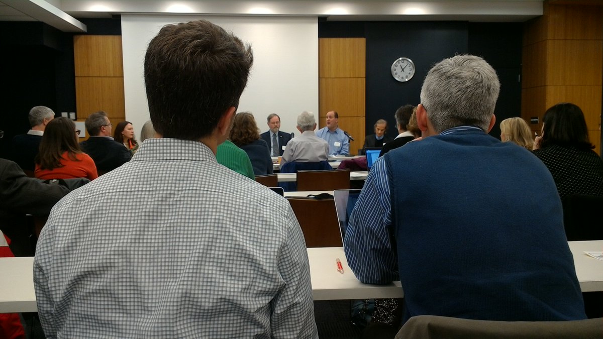 AaronSaguil's tweet photo. What is the role of the committee letter in medical school admissions? #BostonLAN is trying to figure it out! https://t.co/gY8Kmxghp2