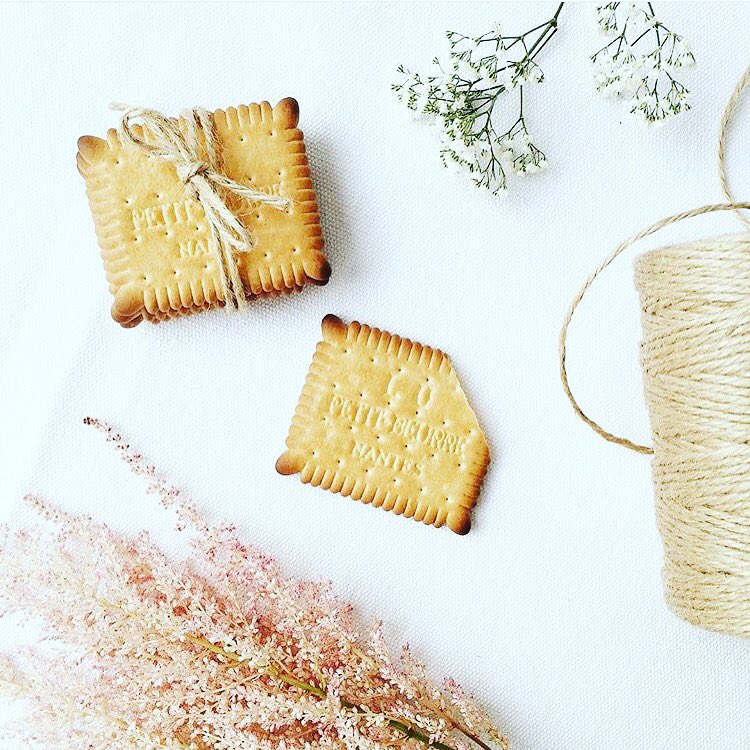 MiammiamBox's tweet photo. Famous Frenchbiscuits !! ππ«π·π #frenchexpat #francaisauxusa #petitbeurre #gouter #delicious #joinMMBox #lu π«π· https://t.co/TXR7XXySdL