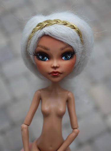 RQDolls's tweet photo. Juno, formerly Cleo de Nile. #MonsterHigh #Repaint #MHRepaint https://t.co/b64PeVeKRh
