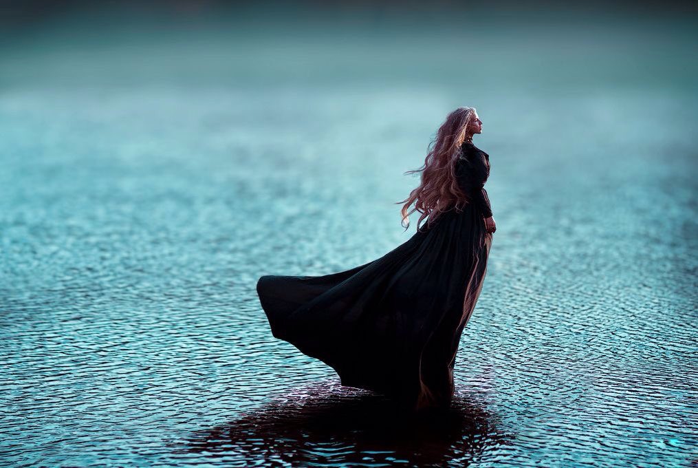 It is not the strength of the body that counts, but the strength of the spirit.

J.R.R. Tolkien
Pic  C Беляева