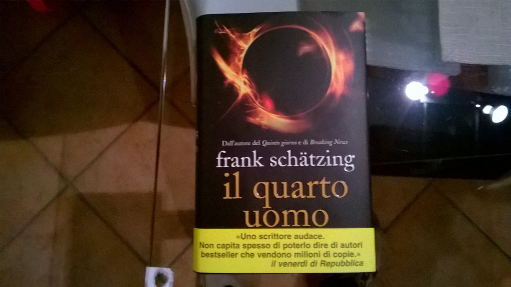 albertobolis82's tweet photo. Preso come regalo #IlQuartoUomo di #schatzing by @EditriceNord https://t.co/nkreu1BXII
