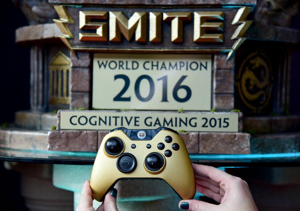 ScufGaming's tweet photo. RETWEET if we should do a 🎮 #GIVEAWAY  
@SmiteGame 
#SWC https://t.co/gzOgR9T1s2