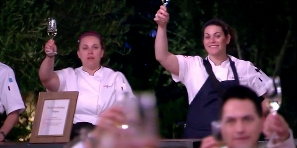 .<a href="/BravoTopChef/">Bravo Top Chef</a>: <a href="/KAkunowicz/">Ferpa</a> &amp; <a href="/chefcarldooley/">Carl Dooley</a> pull their weight during real wedding episode bit.ly/1OUKn2M