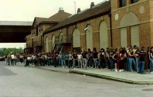 Hammerjacksnews's tweet image. #fbf Before a show in the 80s!#Hammerjacks #Baltimore!  Ahhhh! Those were the days! Looking forward to this again!⚡️