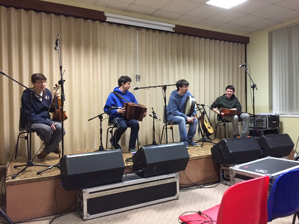 Bí linn ag 8 anocht sa Choláiste, ceolchoirm agus seoladh dlúthdhiosca <a href="/nuadantrad/">Nuadán</a>