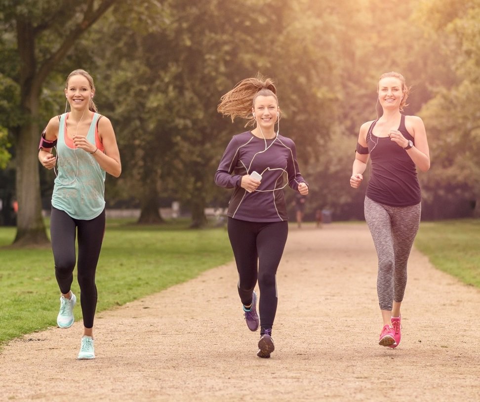 YesSheRuns's tweet image. "Mais à quoi pense-t-on lorsqu'on court ?" Lisez notre article sur le blog Yes She Runs :  buff.ly/1JzaUqe