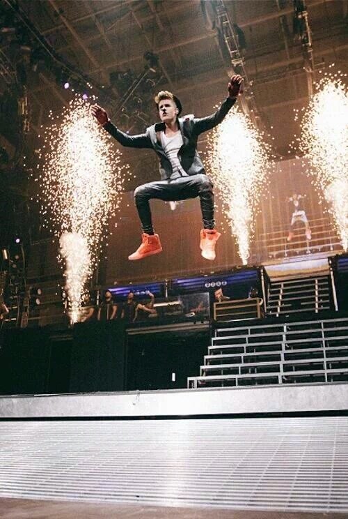 zey_biebs's tweet photo. Rt #TurkeyWantsPurposeTour @camonaghanx https://t.co/bG7HfSwxsp