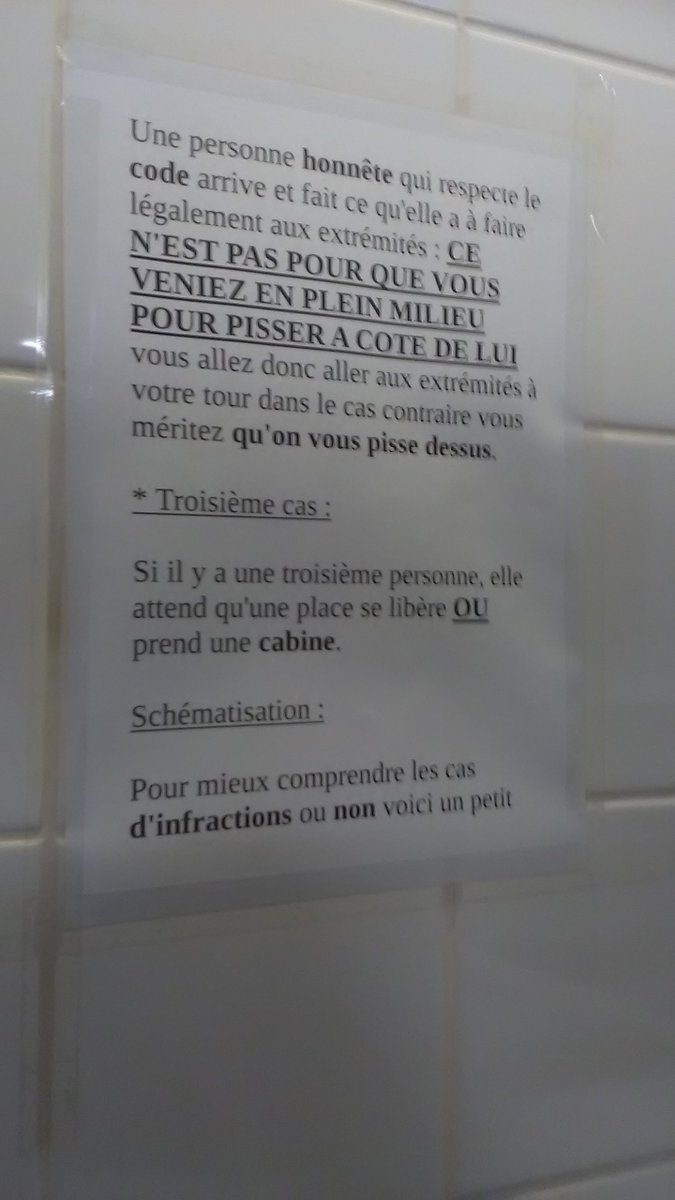 Freezee_Freeze's tweet photo. Trouvé dans les chiottes de mon lycée xD https://t.co/c41XVtgc3H