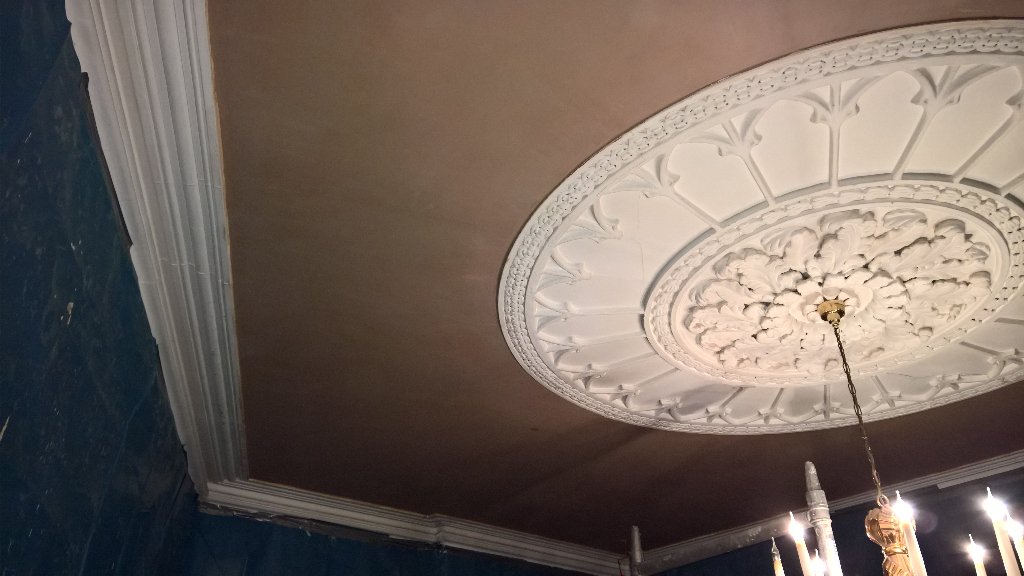 keilb87's tweet photo. Project complete boars head Harrogate #smooth #beforeafter #plastering https://t.co/QbRGn9faza