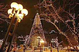 MarcMullins1's tweet photo. Today's the last day to see #CircleOfLights on @Monument_Circle. Crews begin taking down the light strands tomorrow. https://t.co/dj0QMM8joP