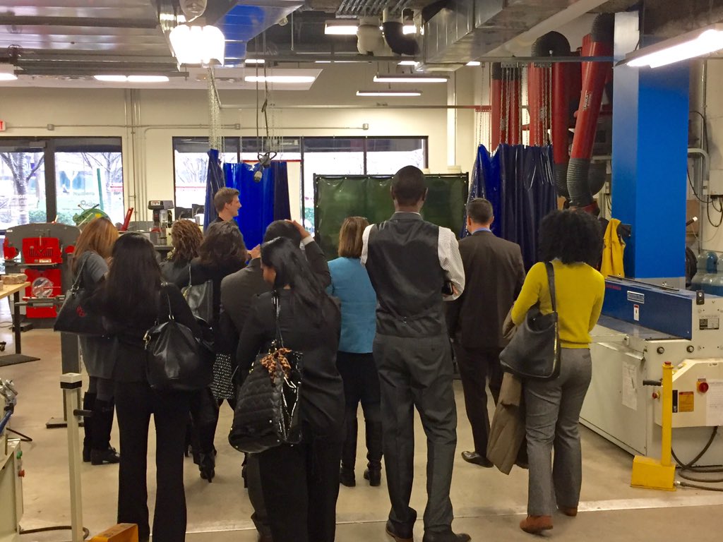 ReadersAvocado's tweet photo. Touring #TechShopDC w/@dcps educators. #Makerspaces for all! @dcpslibraries https://t.co/6kem6nOkU6
