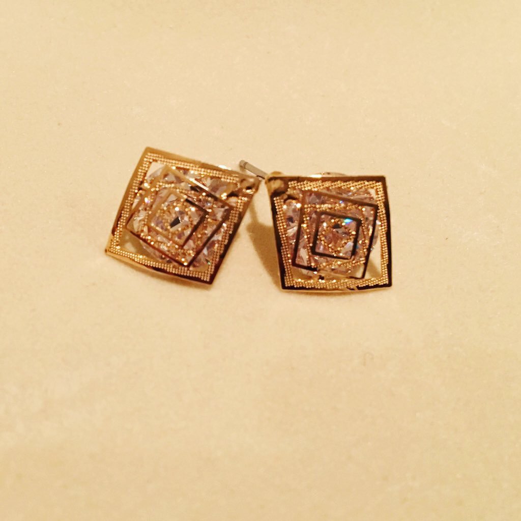 MariamStore tweet picture