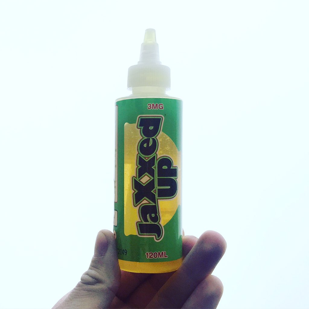 innovapetech's tweet photo. Jaxxed Up! Perfect mixture of Cinnamon and Apple with milk. ππ½ #Ejuice #InnoVapeTech #Drip #Vape #VapePorn https://t.co/bQDLPB9bju