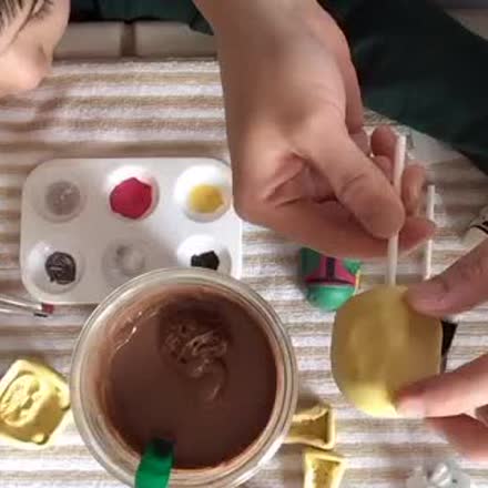 vyscakepops's tweet image. |REPLAY| Star Wars Cake Pops: Chewbacca #katch #Periscope ktch.tv/5T85
