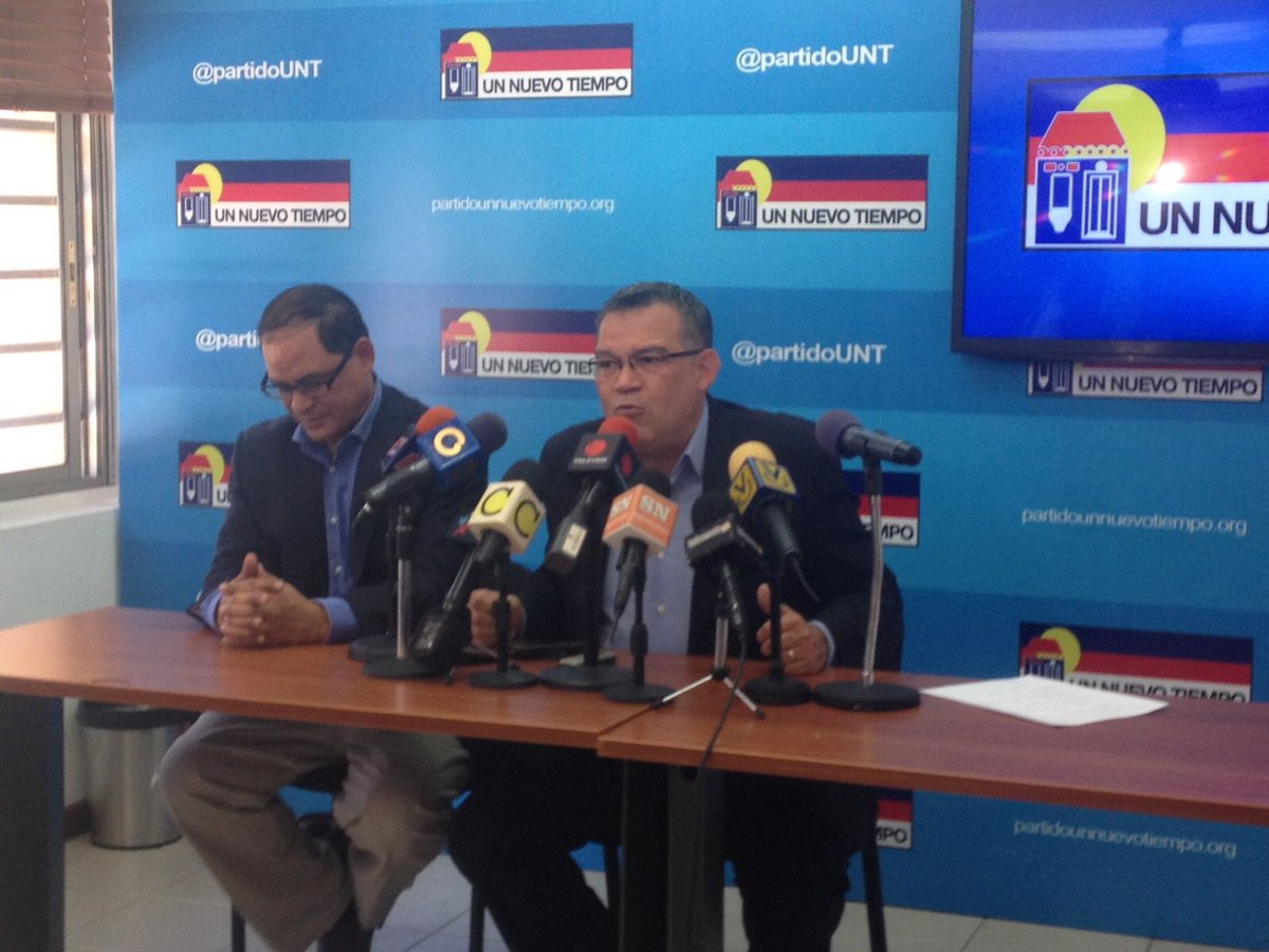 .<a href="/ENRIQUEMARQUEZP/">Enrique Márquez</a>: No hay desacato alguno y lo demostraremos. Iremos a la Sala Electoral y Constitucional #8Ene