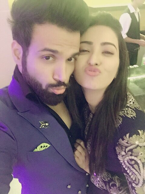 Embedded image permalink