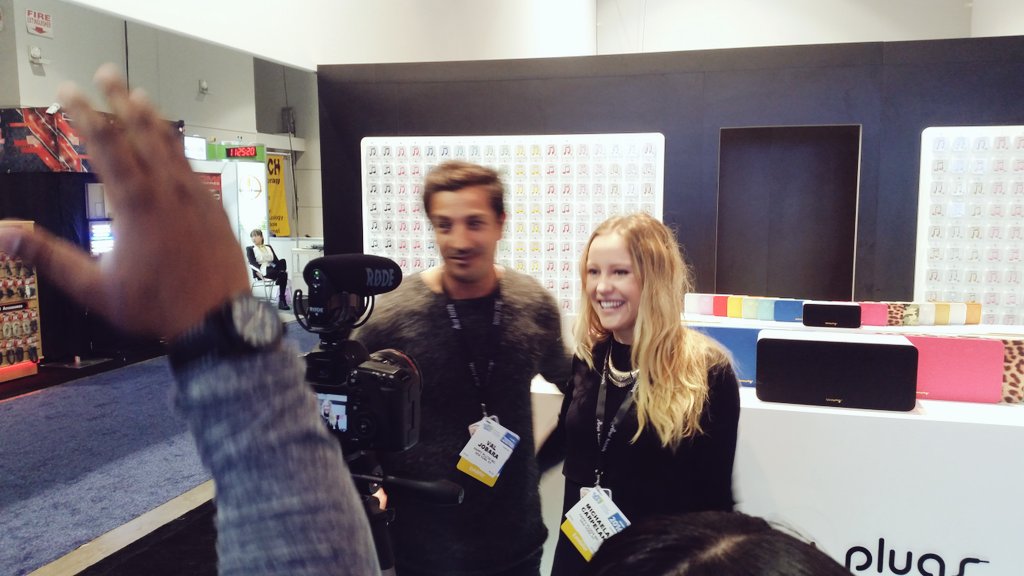 EAdvProductions's tweet photo. @happyplugs #tkmphotos awesome 15 sec pitch thanks Michaela https://t.co/SpcNLYZNoZ https://t.co/vBU7UoZC9n