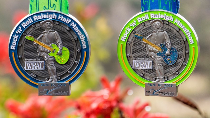 PurplePurseLife's tweet photo. Can't wait to get my bling #RaleighRnR2016 https://t.co/Ziun1GL3EU