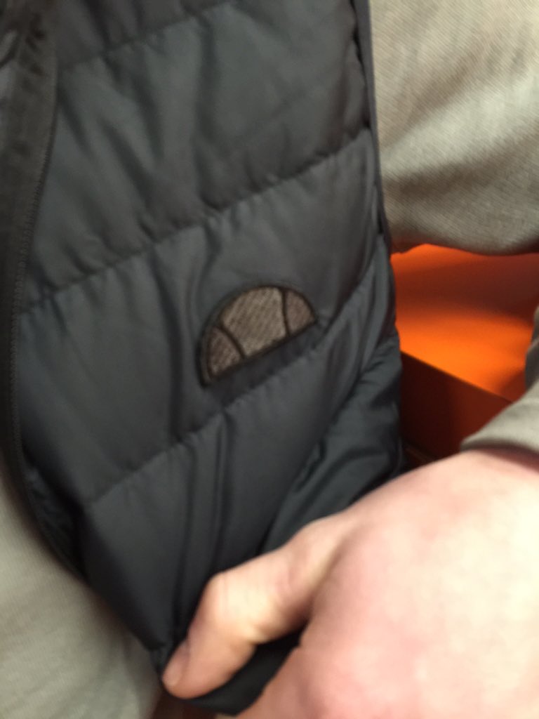 GardinerQuotes's tweet photo. 'I didn't like the colour of the badge so I coloured it in' https://t.co/Nm85zt8XRz