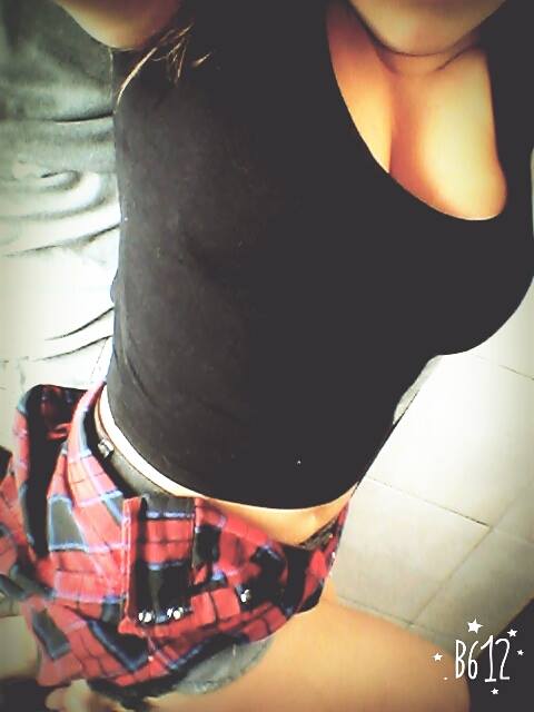 hooters ❤😏😏❤