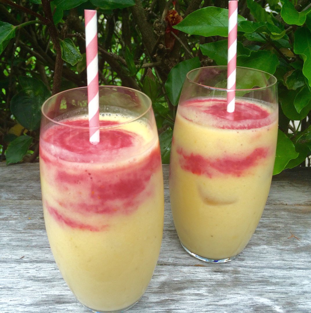 Smoothie time - banana, mango and raspberry #paleo #vegan #smoothie