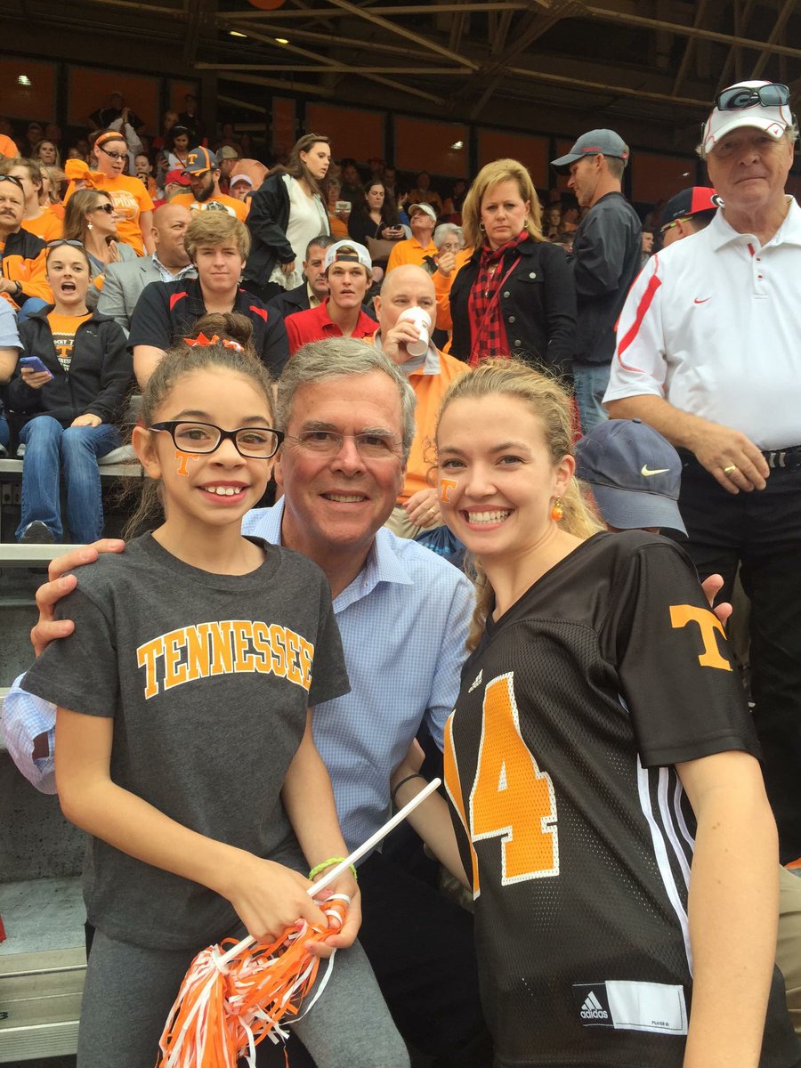 BBBSTriCities's tweet photo. Check out one of our local matches rubbing elbows with Jeb Bush!! https://t.co/Qd6G4xtCu7